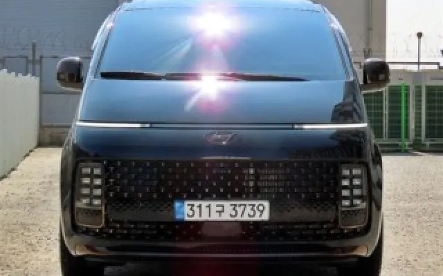 인천6등급중고차할부 스타리아 4WD 디젤 라운지 인스퍼레이션 매물 사진 11 - 2022/09 53,114km