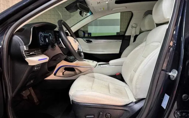 인천6등급중고차할부 더 뉴 그랜저 IG 2.5 르블랑 매물 사진 6 - 2022/03 80,630km